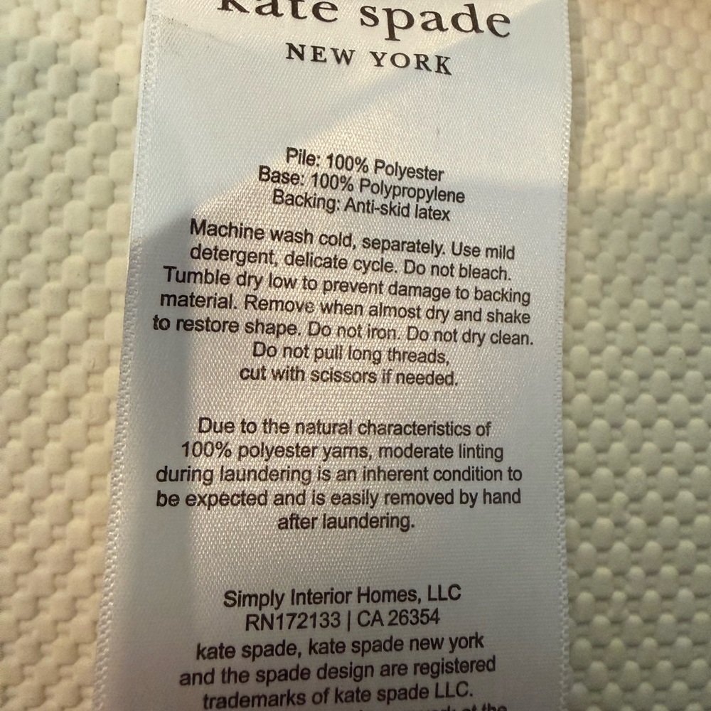 Kate Spade Striped Yellow & White Bath Mat NWT - Picture 5 of 5